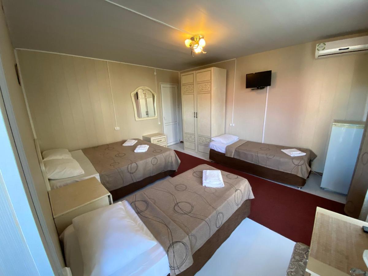 Primorie Guest House Gantiadi Dış mekan fotoğraf