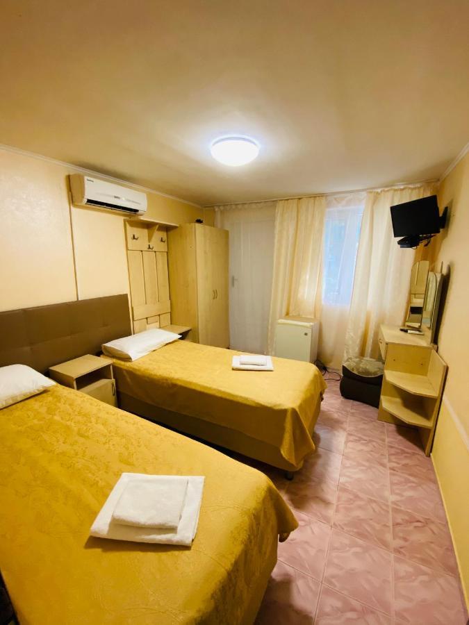 Primorie Guest House Gantiadi Dış mekan fotoğraf