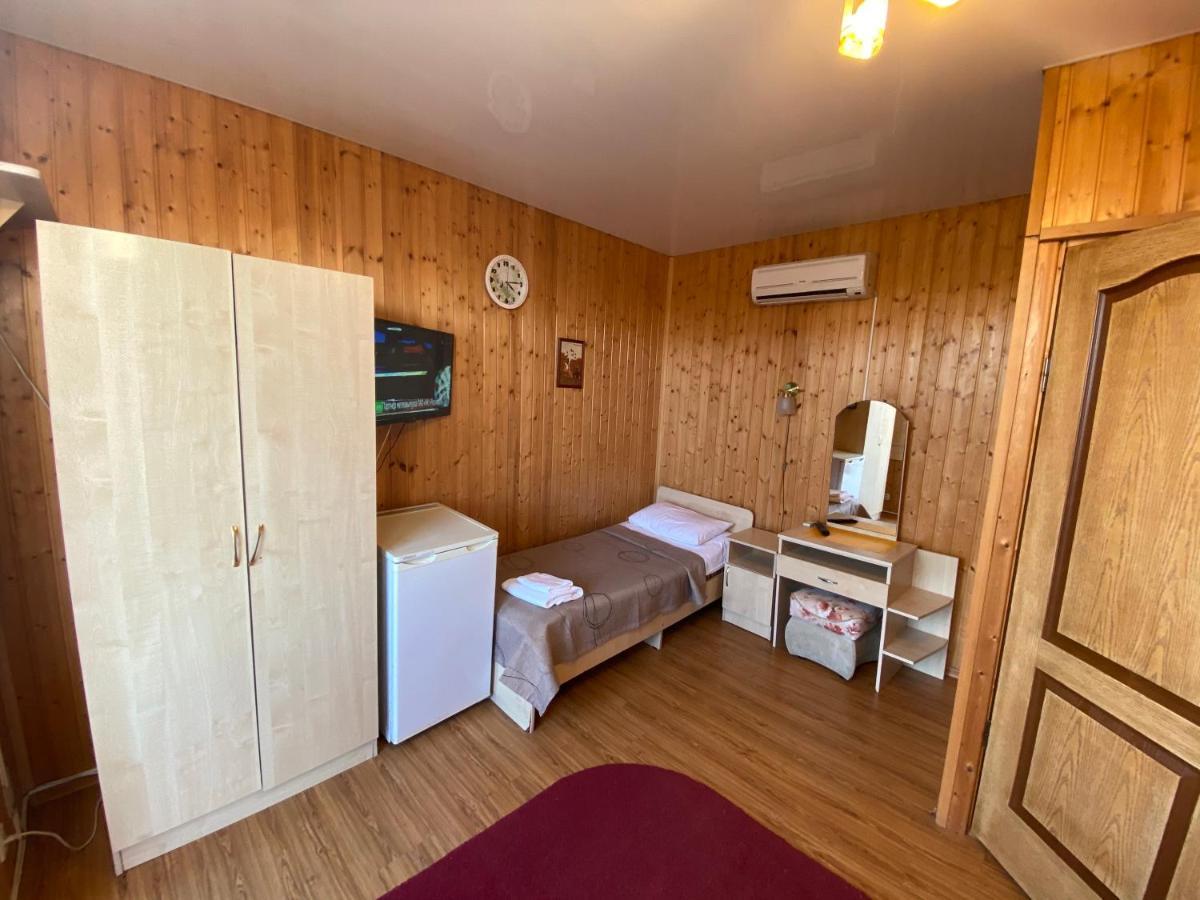 Primorie Guest House Gantiadi Dış mekan fotoğraf