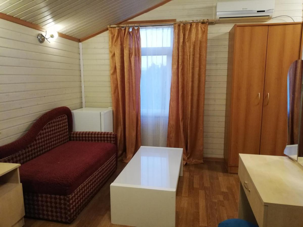 Primorie Guest House Gantiadi Dış mekan fotoğraf